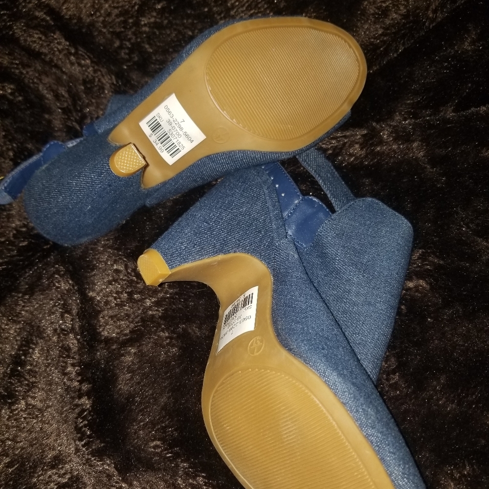 Jean's sandal - Picture 3 of 3